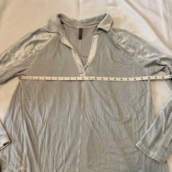 XCVI Medium Gray Velvet & Suede Feel Tunic Top ~ Minimalist Lagenlook Casual - Picture 5 of 8